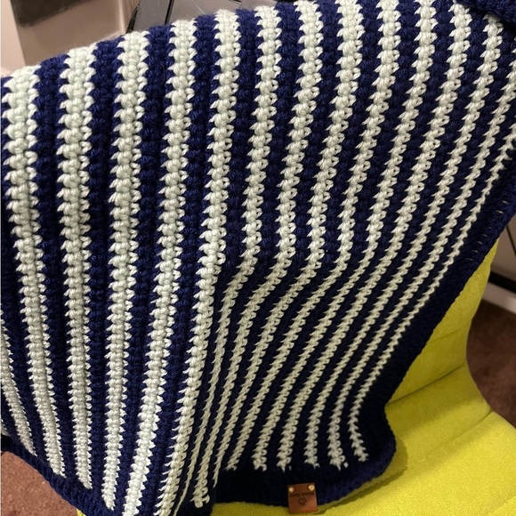 NWT Knana Knots, Baby Blanket Afghan, Receiving Blanket, Shades of Blue - Picture 2 of 2